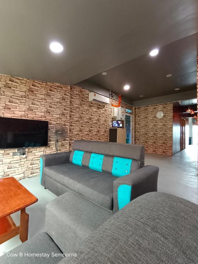 Cow B Homestay Semporna Bagian luar foto
