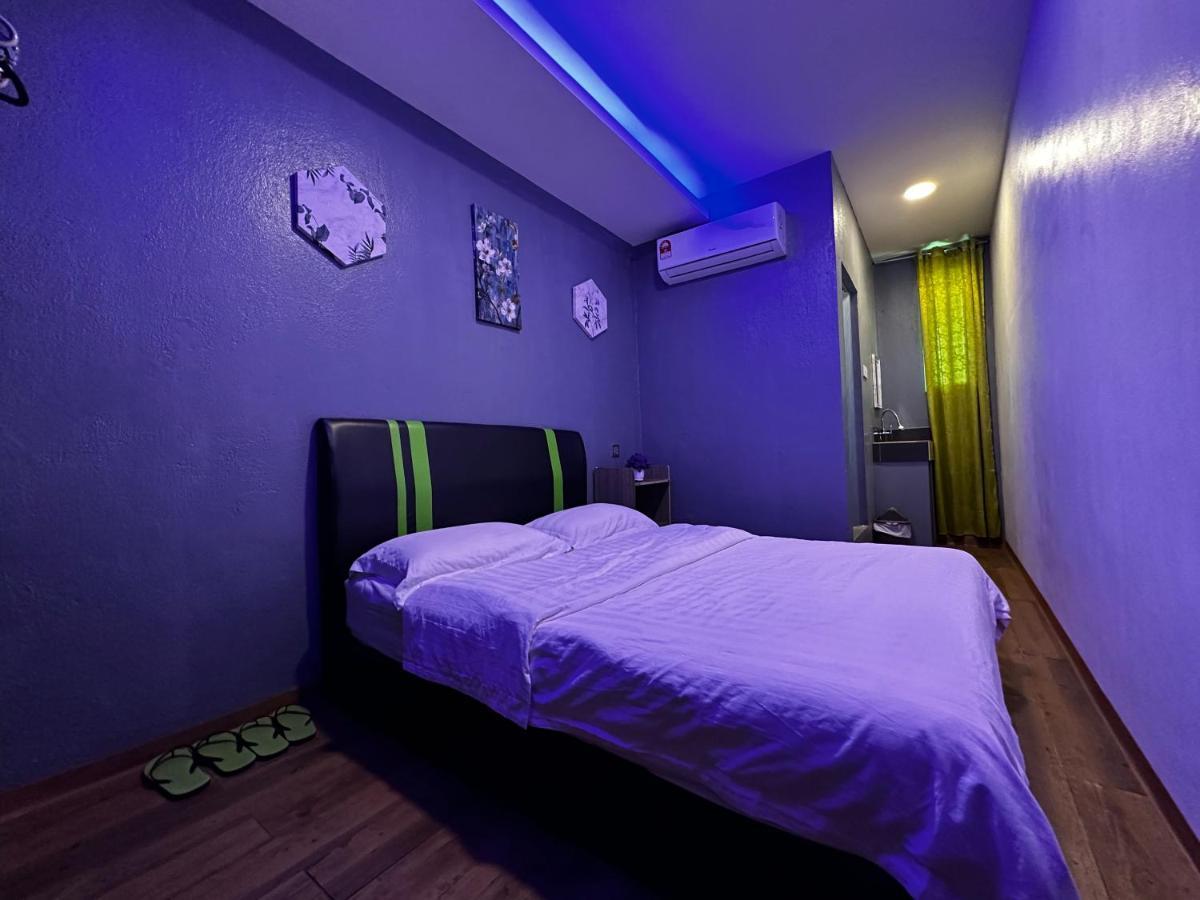 Cow B Homestay Semporna Bagian luar foto