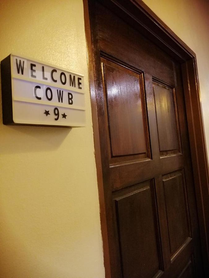Cow B Homestay Semporna Bagian luar foto